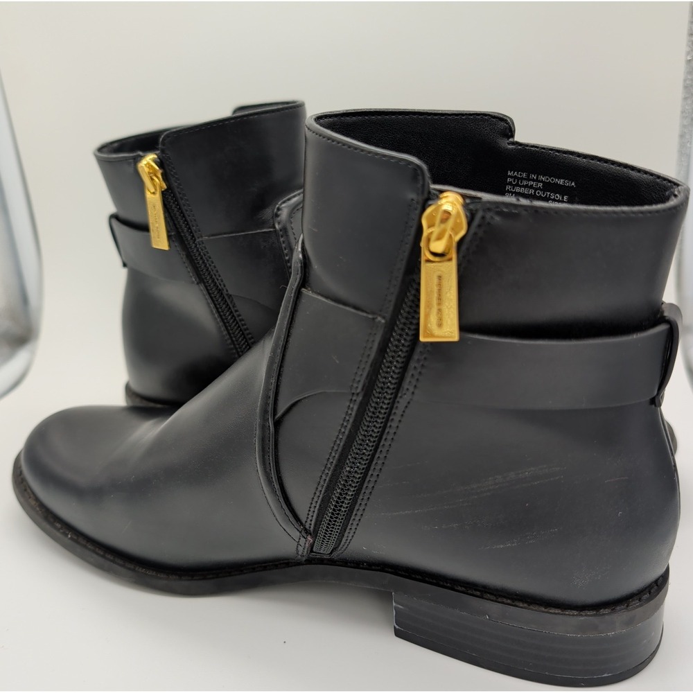 MICHAEL KORS Carmen Flat Black Faux Leather‎ Ankle Booties Women's Size 9 S122G - Picture 2 of 13